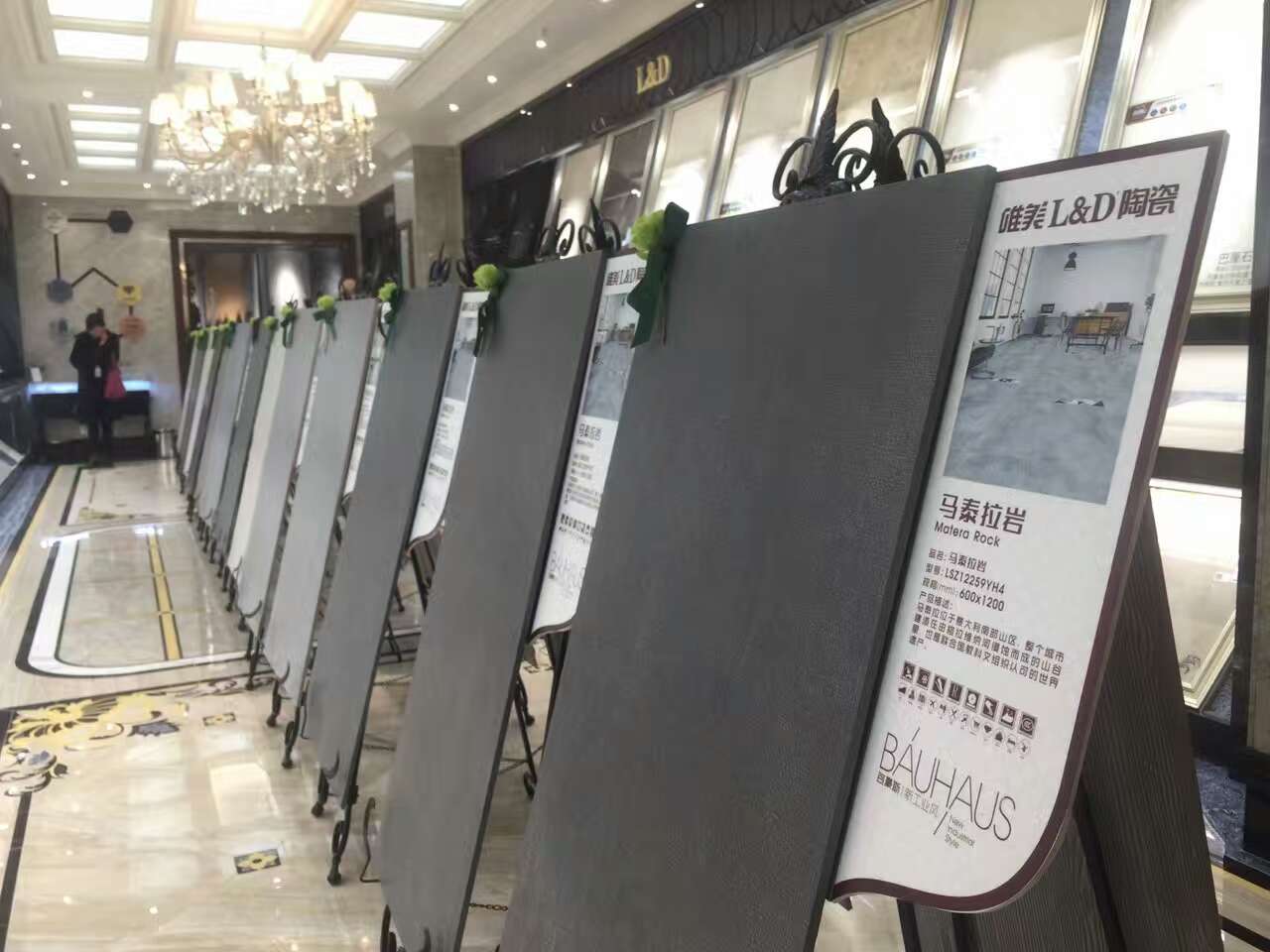 1487232970209607.jpg 160161389118887453.jpg