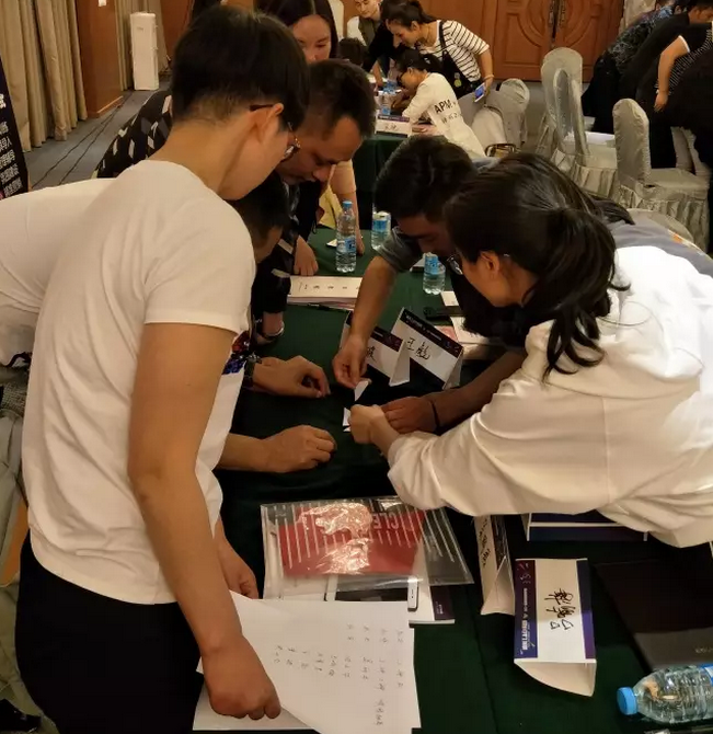 1493690624984308.png blob.png