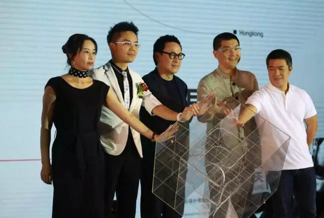 1502502478115987.png blob.png